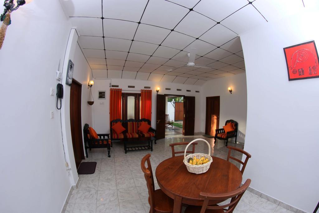 Summer Dew Villa Talpe Phòng bức ảnh